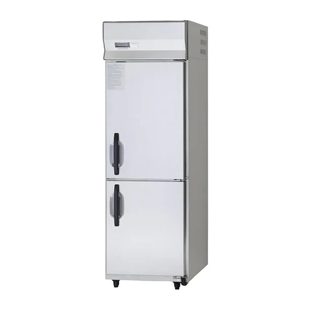 Panasonic Upright Pillarless Single Split Door Refrigeration Unit - 610Ltr